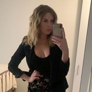 Meet your Posher, Renee